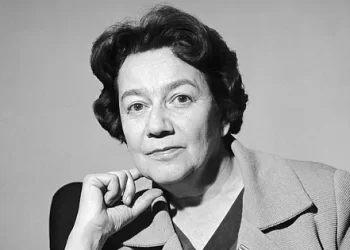 Pe 20 mai 1988, la Spitalul Universitar Elias, la 91 de ani, se stingea Dr. Ana Aslan