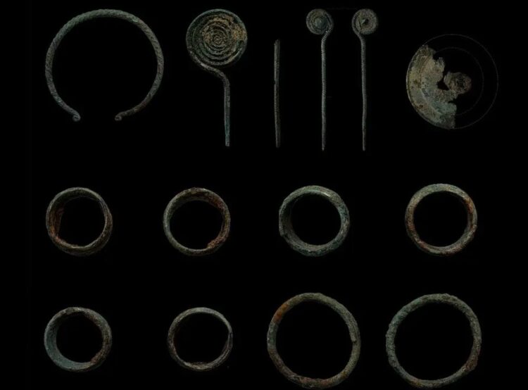 Artefacte din bronz, vechi de 2.500 de ani, descoperite în Polonia