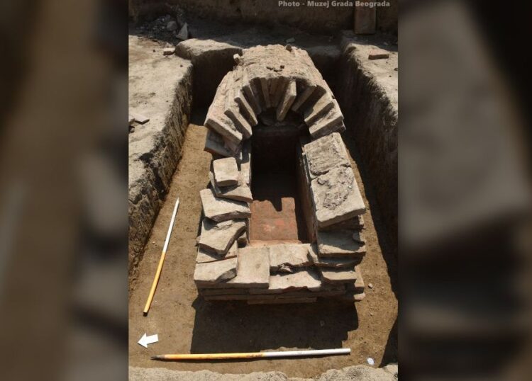 14 morminte și un apeduct din vremea Imperiului Roman, descoperite la Belgrad, în Serbia
