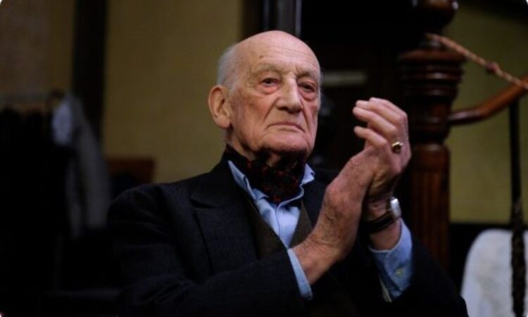 Un aristocrat pur-sânge, prin sălbăticiile istoriei