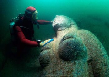 Templul Afroditei, din orașul egiptean scufundat, descoperit de arheologi