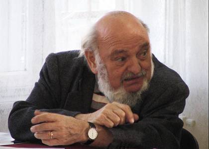 Dumitru Capoianu, născut într-o zi de 19 octombrie 1929