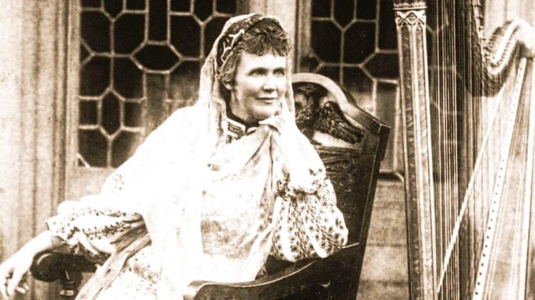Prima Regină a României și numele sale: Elisabeta, Carmen Sylva, „Regina Poeților”, „Regina Răniților”