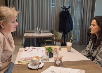 LUPA ARTIS: Artă, inovație, suflet cu Laura Hulea