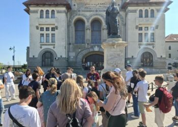 Un nou tur ghidat, cu profesorul Răzvan Raul Ivan: „Case celebre din Constanța veche”