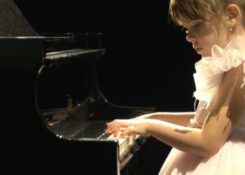 MARELE TROFEU al Concursului „PIANO ART” 2025, câștigat de o pianistă de doar 6 ani
