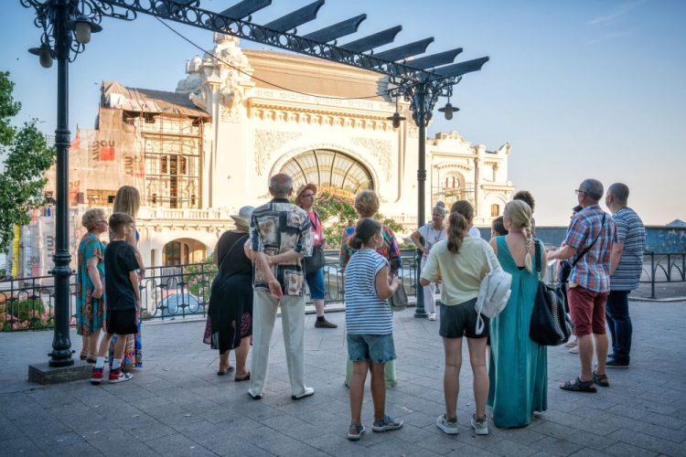 MINAC vă invită la o nouă serie de tururi ghidate gratuite, cu dr. Cristian Cealera