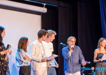 Tinerii cineaști participanți la Sea Wave Film Fest, premiați de OMD Mamaia – Constanța