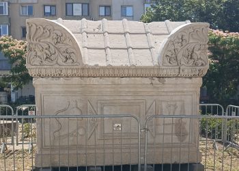 Sarcofagul cu taine de la Tomis, una din cele mai frumoase enigme ale cetății