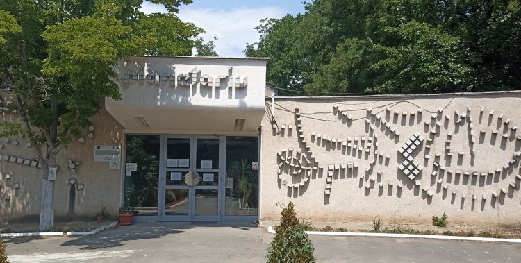 La vânătoare de Perseide, pe platforma din fața Planetariului Constanța
