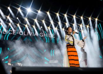 Alice-Olivia Ghile, din Sălaj, a câștigat Marele Trofeu la Festivalul Național al Cântecului și Dansului Popular Românesc „Mamaia” 2025