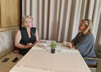 Lupa Artis: Iulia Aurora Cerchez și vocația artei