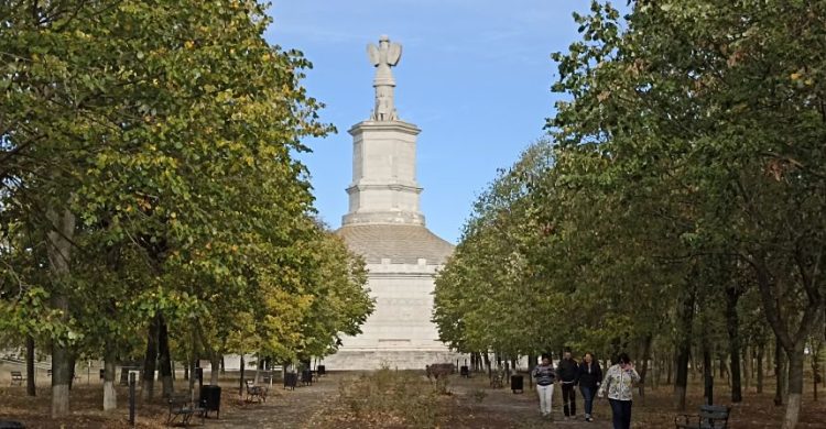 Zona Complexului Muzeal Tropaeum Traiani de la Adamclisi, modernizată de MINAC și partenerii săi