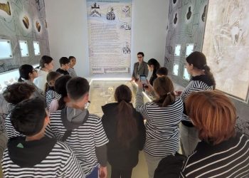 Sute de elevi din județele Constanța și Călărași au descoperit istoria culturii Hamangia, la Muzeul Axiopolis Cernavodă