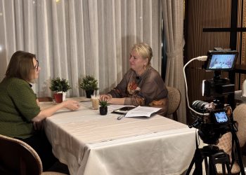 Lupa Artis: Steliana Bajdechi – fake news, un strop de cultură, amintiri (I)