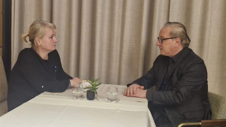 Lupa Artis: George Măndilă, ”vinovat” pentru #valuridecultură în destinația Mamaia – Constanța (I)