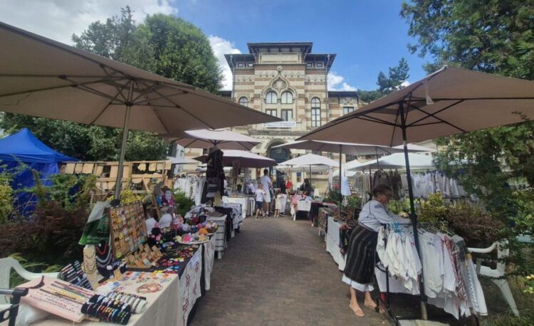 Meșteșugurile tradiționale prind viață la Muzeul de Artă Populară Constanța, în perioada 31 iulie – 2 august