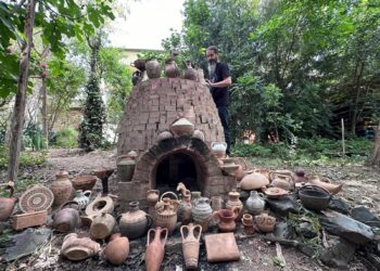 O nouă ediție a workshop-ului „Arderi Arhaice / Arderi Experimentale”, în perioada 10-12 iulie, la Corbu