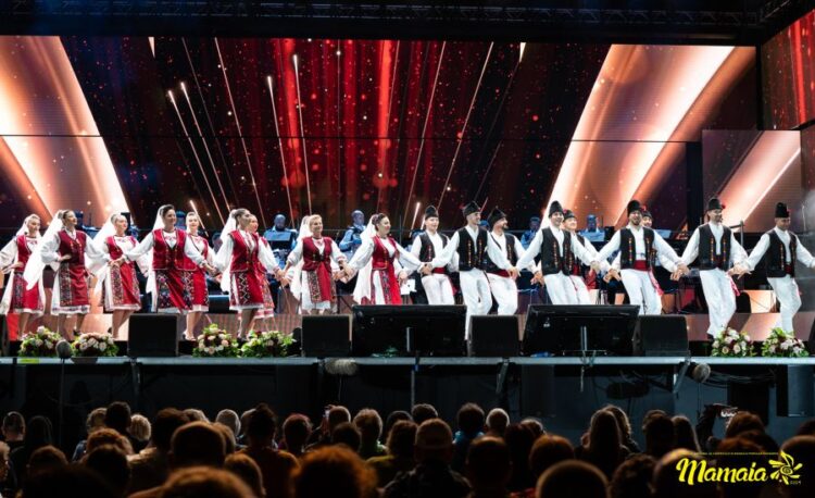 Ediția jubiliară a Festivalului de Cântec și Dans Popular MAMAIA începe miercuri, 26 august