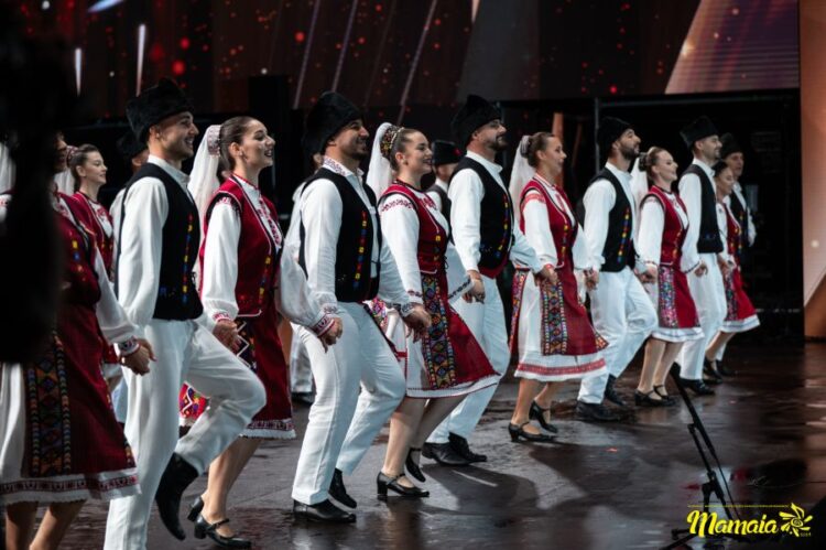 Trei seri de cântec și dans popular românesc, la Mamaia, în perioada 26-28 august