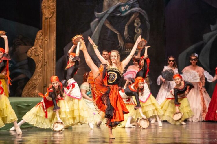 Ce spectacole pregătește Teatrul „Oleg Danovski” pentru stagiunea octombrie-decembrie 2026