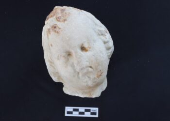 Cap de marmură al lui Eros și podele de mozaic, descoperite în Pompeiopolis, în Turcia
