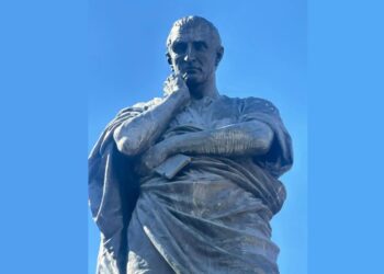 OVIDIUS – De la Constanța, la Sulmona, două statui și un stilus misterios